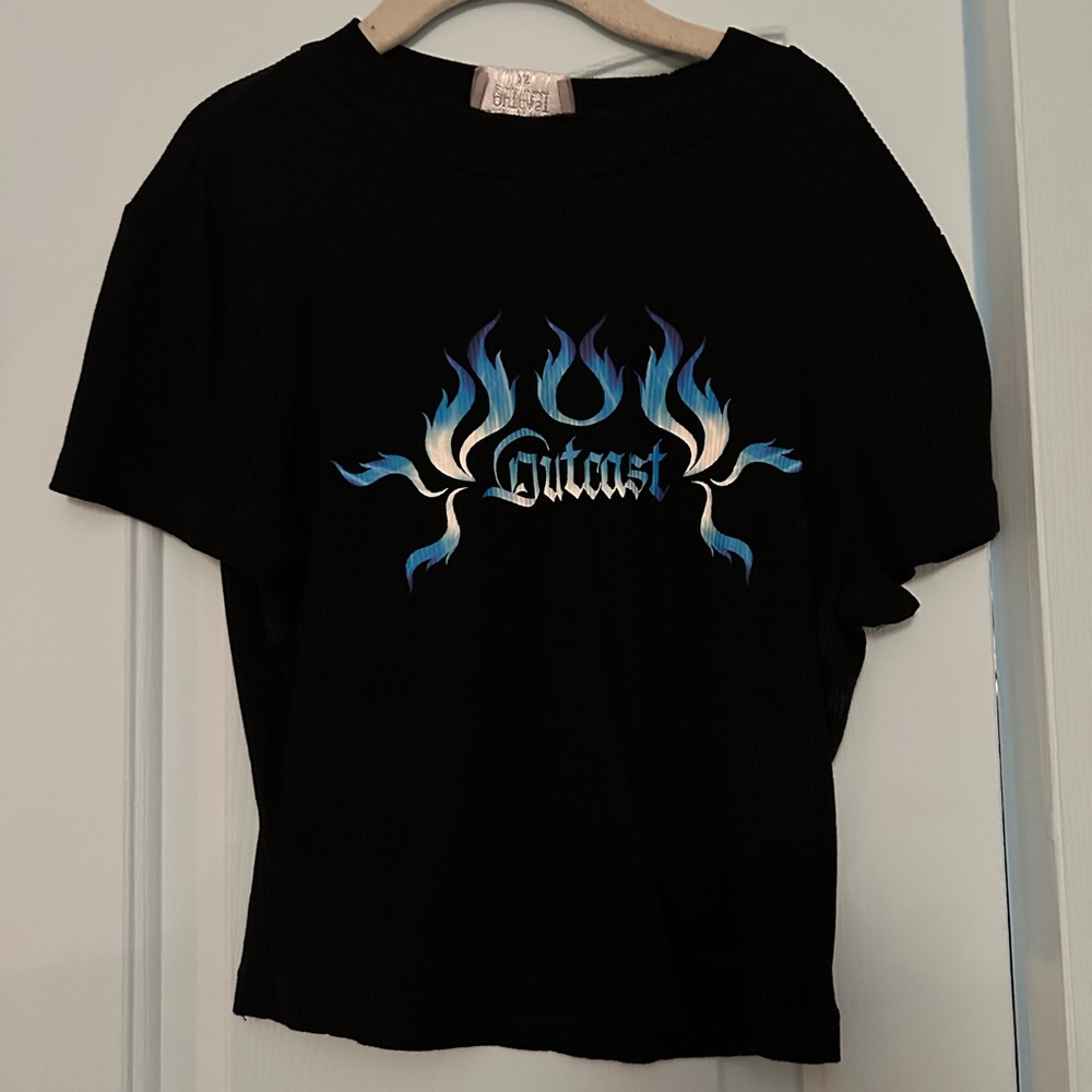 Outcast baby tee never worn